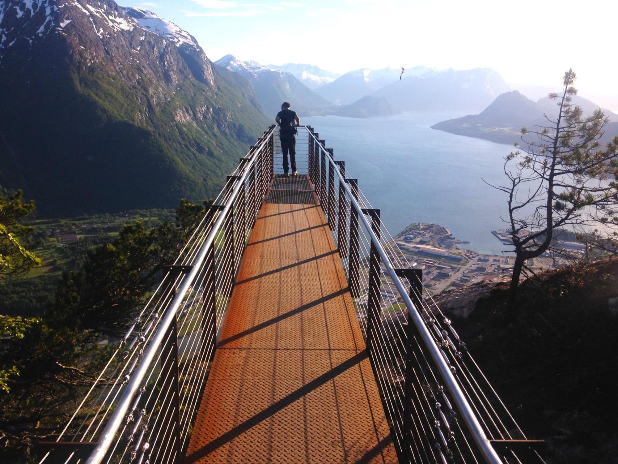 Appartement Bakkebo Rampestreken à Åndalsnes Extérieur photo