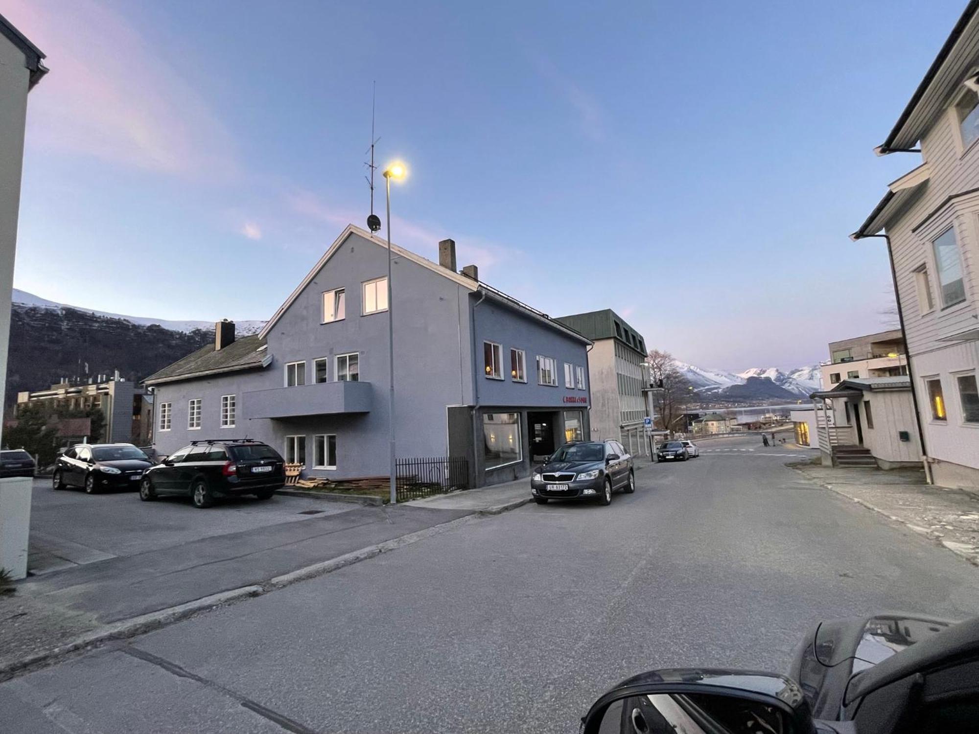 Appartement Bakkebo Rampestreken à Åndalsnes Extérieur photo